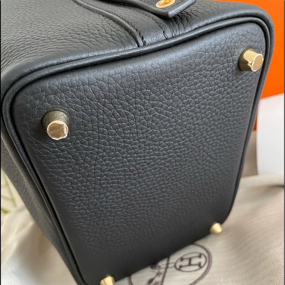 Hermes Picotin Lock 18 PM Noir GHW - Picture 4 of 11